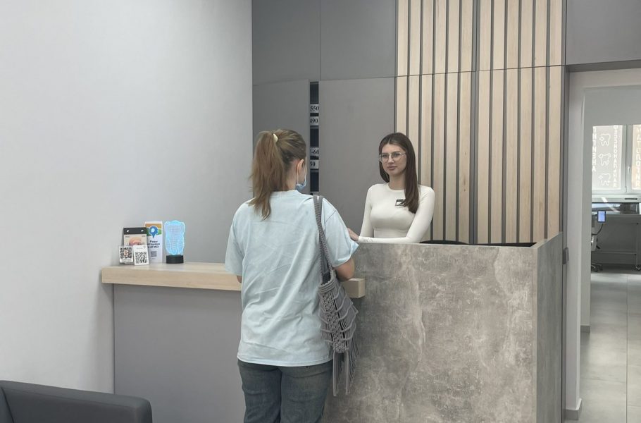 Контакты